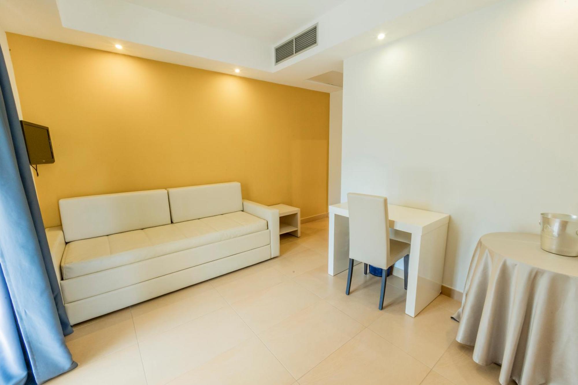 Prince Franklyn Hotel Санта Мария ди Кастелабате Екстериор снимка