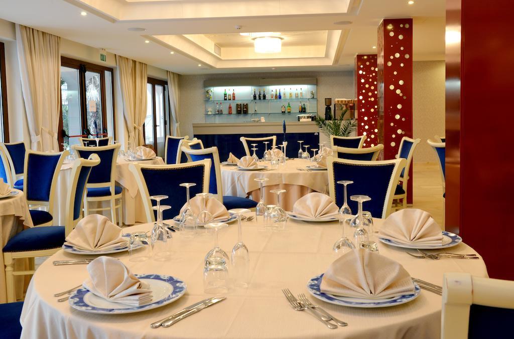 Prince Franklyn Hotel Санта Мария ди Кастелабате Екстериор снимка