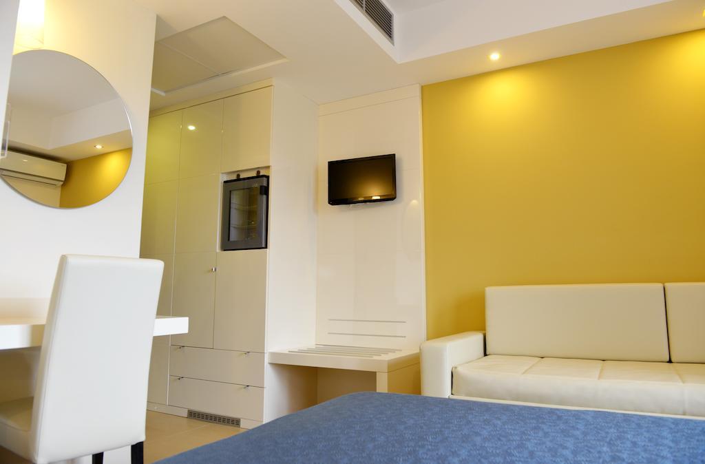 Prince Franklyn Hotel Санта Мария ди Кастелабате Екстериор снимка